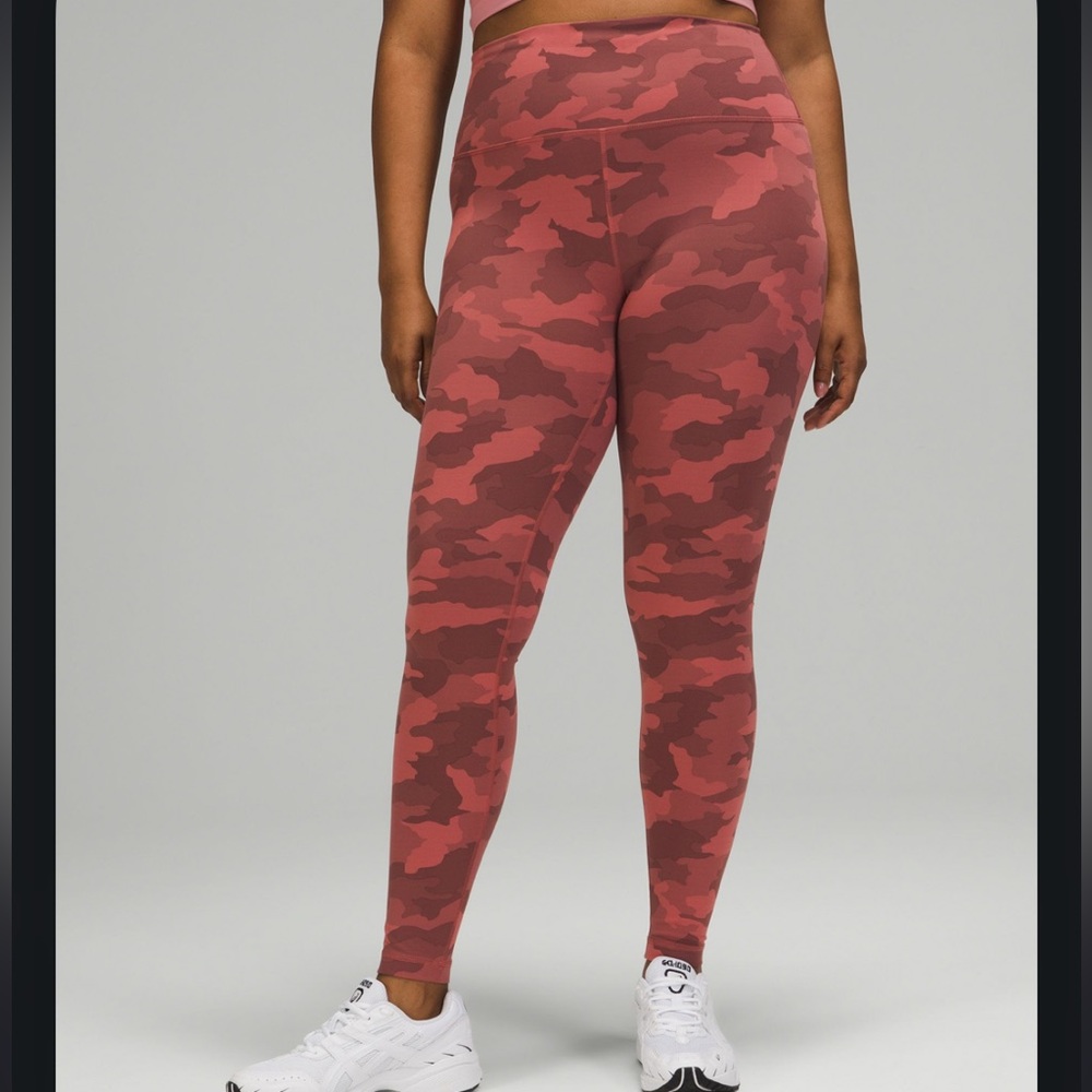 Lululemon wunder train high waisted size 6 pink camo